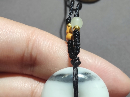 天工泼墨 玉蕴乾坤 黑白阴阳环护身玉坠 01-1